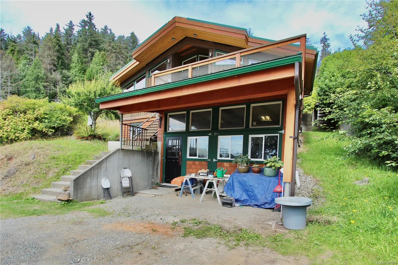 Property Photo: 3409 Oceanview Dr BC V0T 1S0