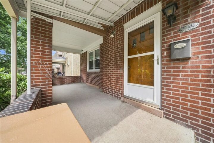 Property Photo:  3189 Shady Ave  PA 15217 