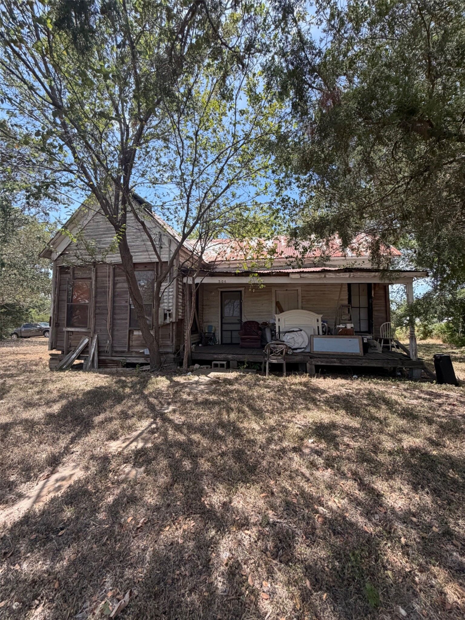 Property Photo: 506 S Avenue C TX 78621