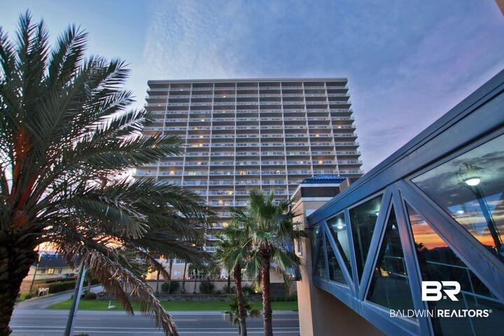 Property Photo: 1010 W Beach Blvd 402 AL 36542