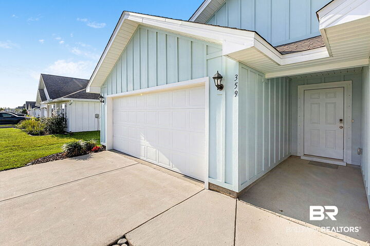 Property Photo: 359 Preston Way AL 36542