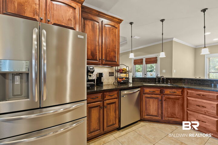 Property Photo: 9464 Sanibel Loop AL 36526