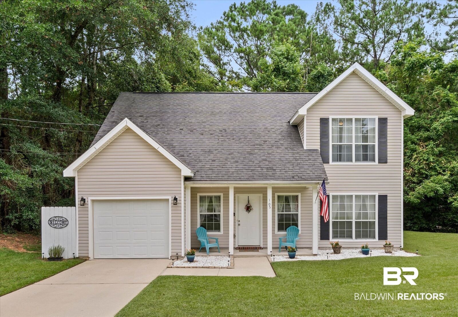 Property Photo: 105 Donna Cir AL 36526