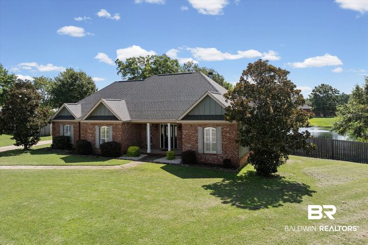 Property Photo:  16298 Hampstead Court  AL 36532 