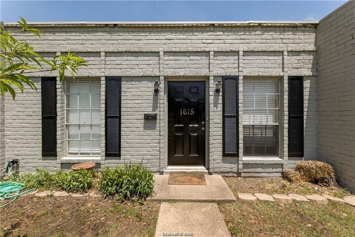 Property Photo:  1615 Welsh  TX 77840-4245 