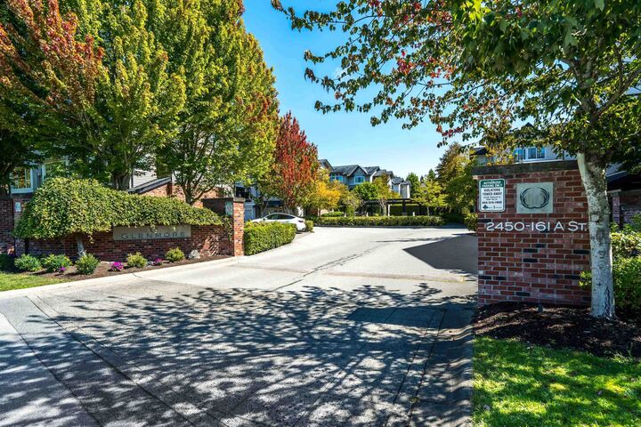 2450 161A Street 43 — photo 1