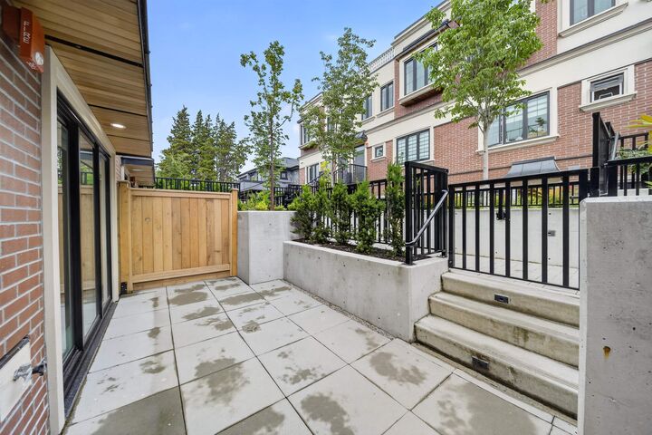 Property Photo: 918 W 32nd Avenue 110 BC V5Z 2K2
