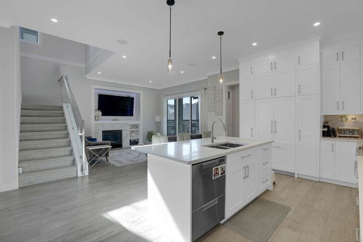 Property Photo: 15785 Cranley Drive BC V4A 5C3