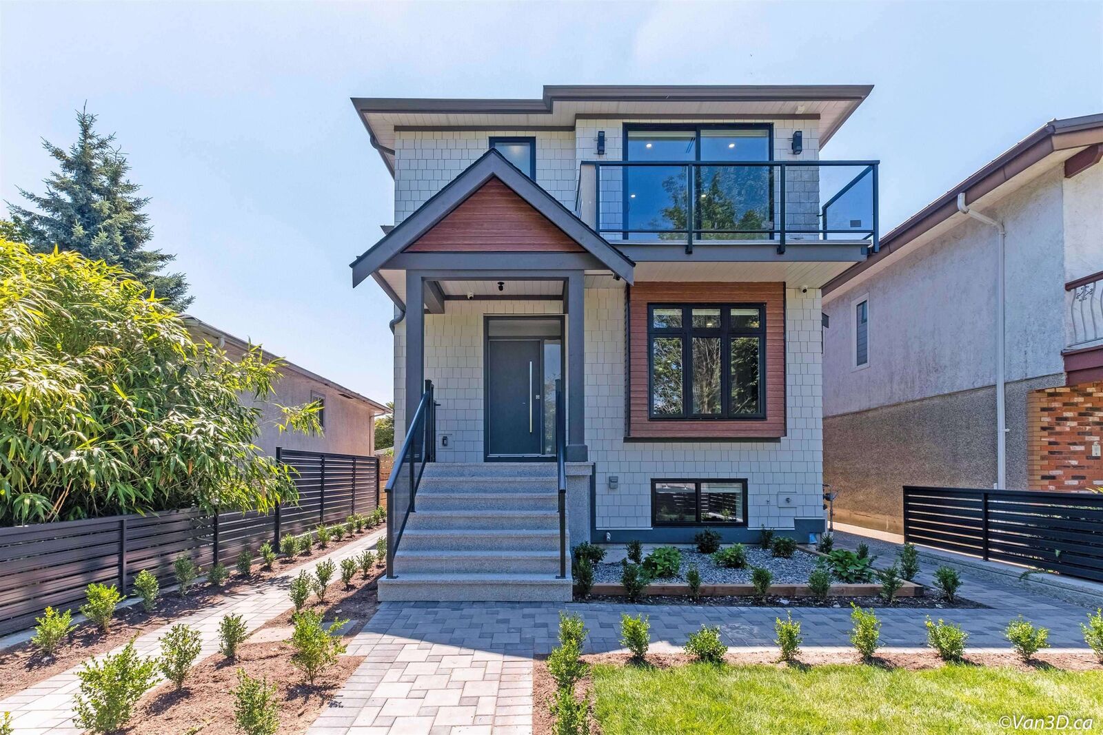 Property Photo:  2836 E 16 Avenue  BC V5M 2M1 
