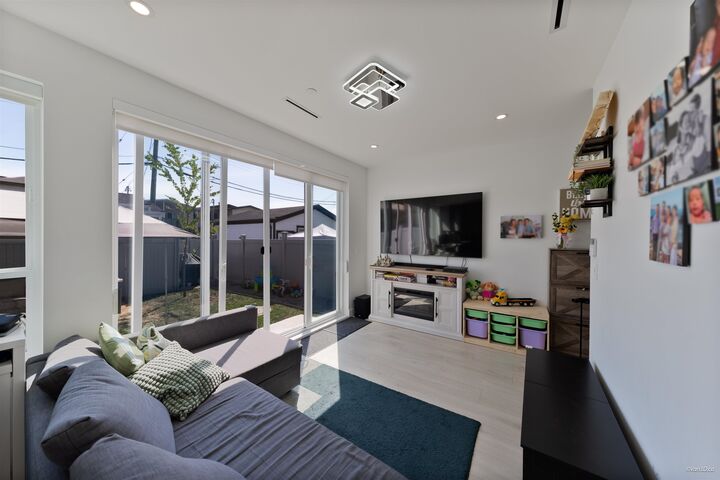 Property Photo: 6532 Knight Street BC V5P 2W2