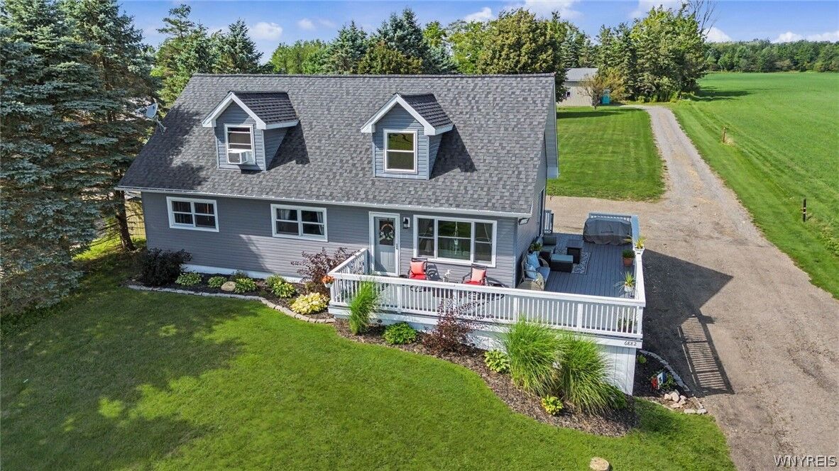 Property Photo: 6882 Genesee Road NY 14141