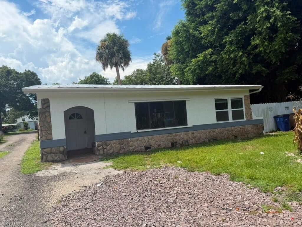 Property Photo: 10800 Orange River Blvd FL 33905
