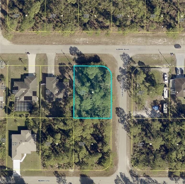 Property Photo:  1058 Summa Blvd  FL 33974 