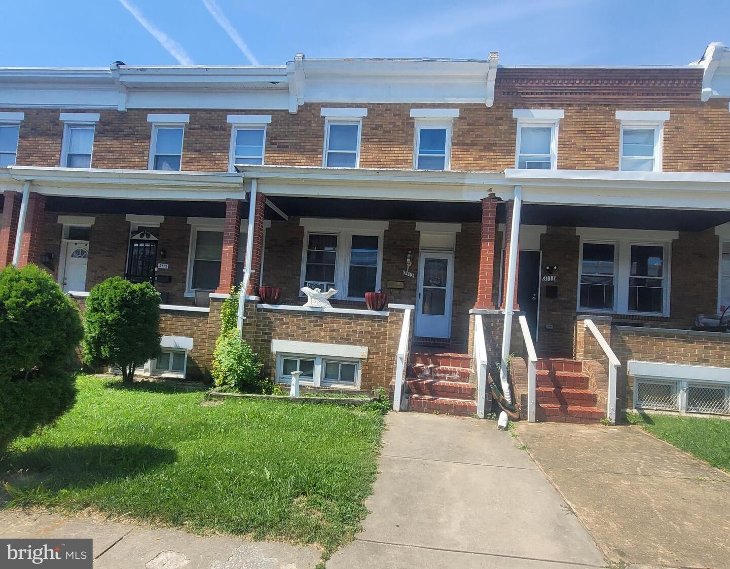 Property Photo: 3113 Chesterfield Avenue MD 21213