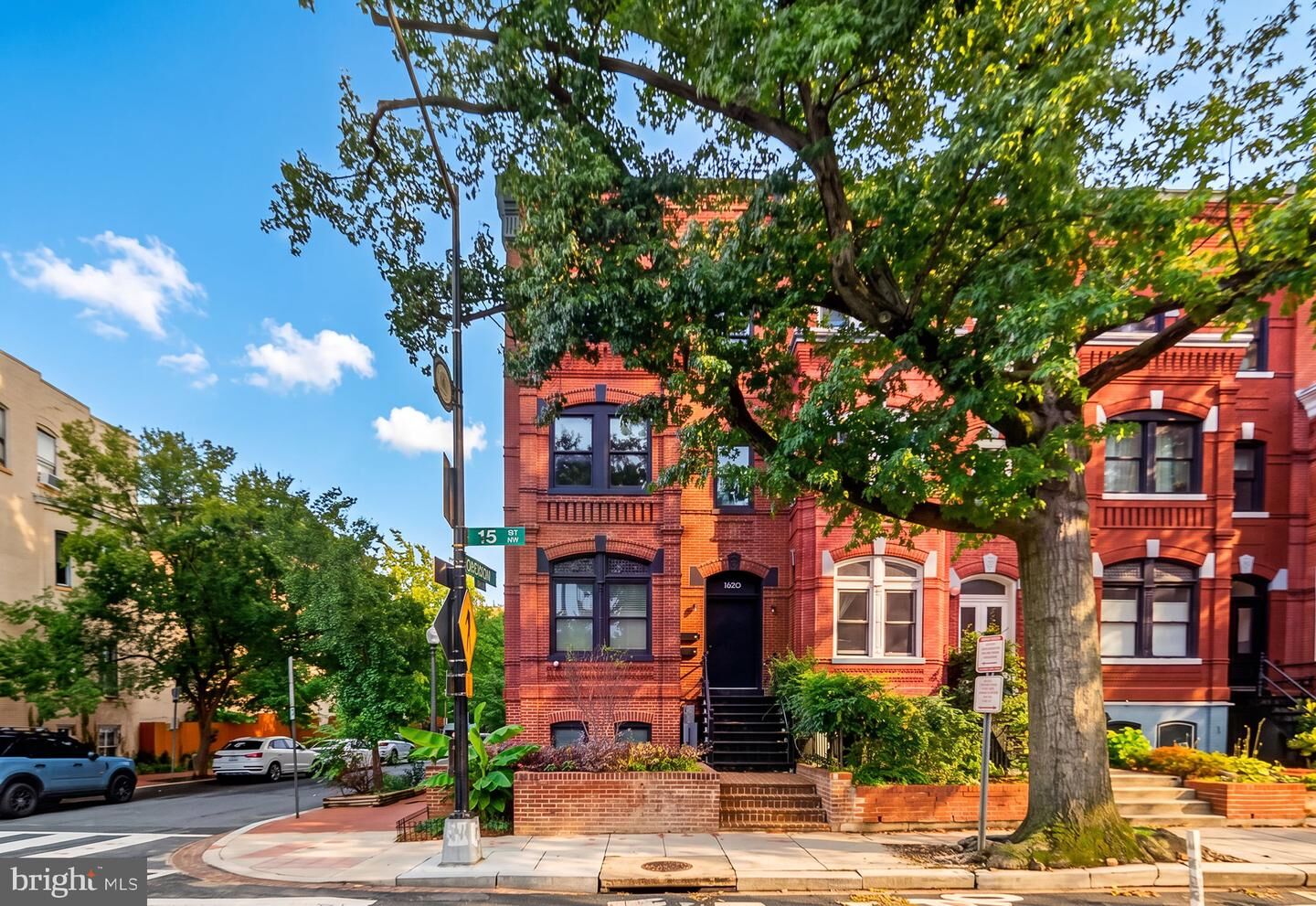 Property Photo:  1620 15th Street NW 3  DC 20009 