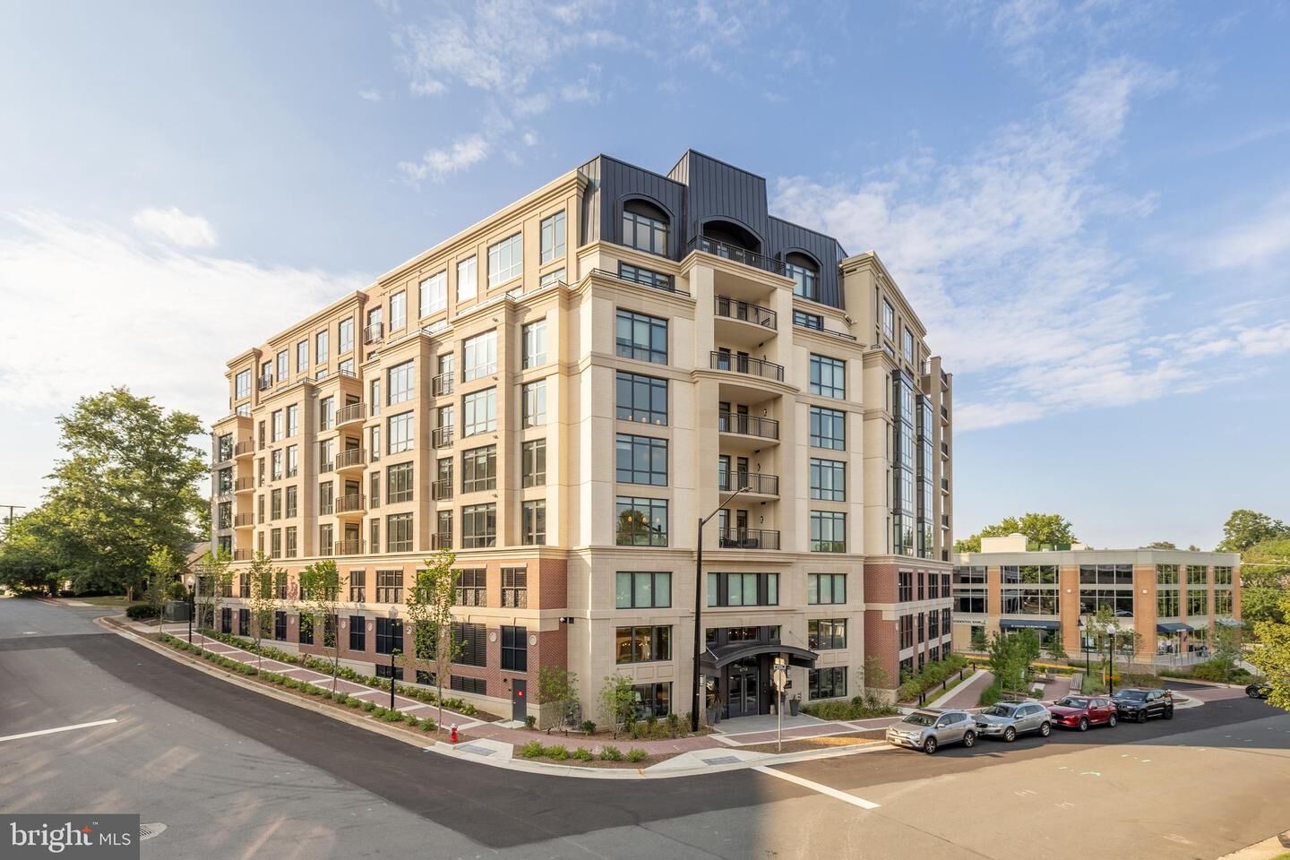 Property Photo: 6718 Lowell Avenue 806 VA 22101