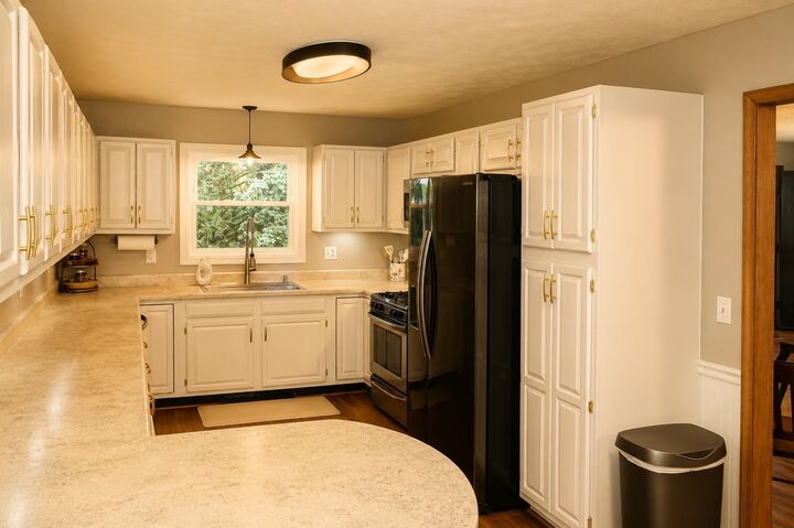 Property Photo:  147 Pleasant View Rd  VA 24401 