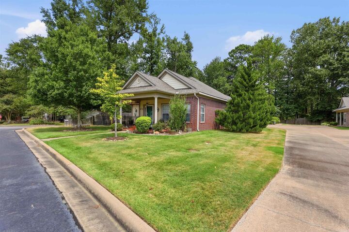 Property Photo:  1707 Stagecoach Village  AR 72210 