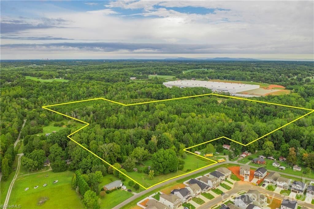 Property Photo:  737 Joyce Circle  NC 27265 