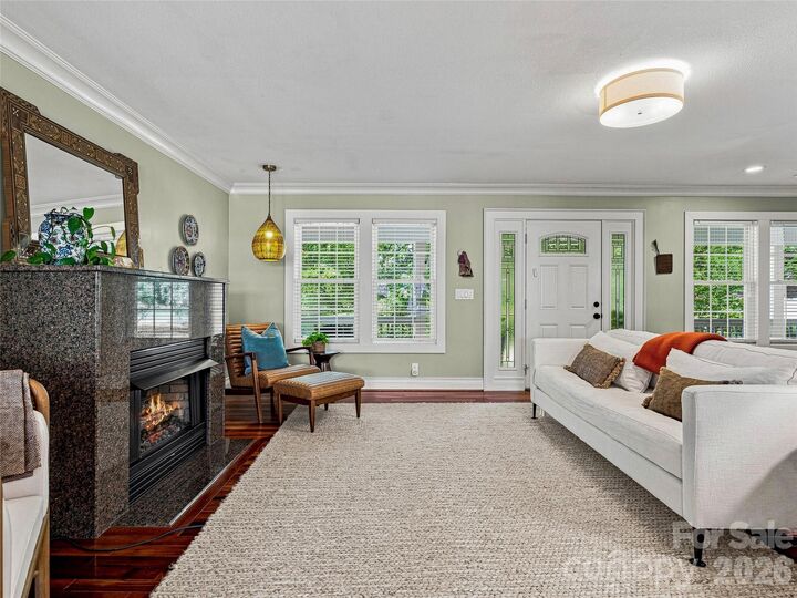 Property Photo:  34 Ridge Glen Lane  NC 28748 
