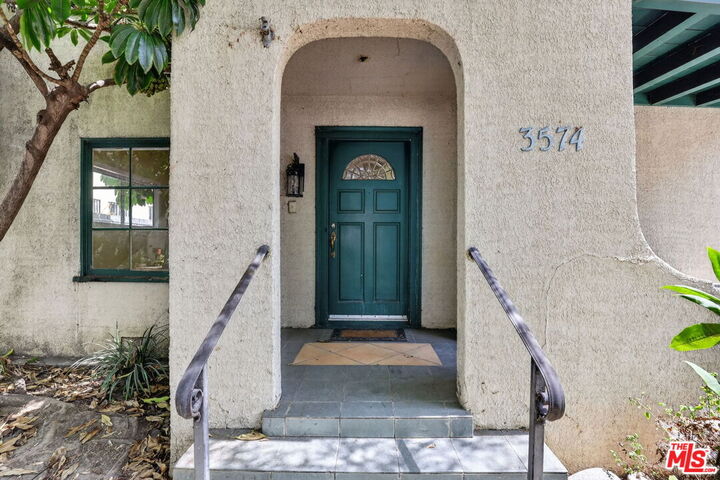 Property Photo: 3574 Schaefer St CA 90232