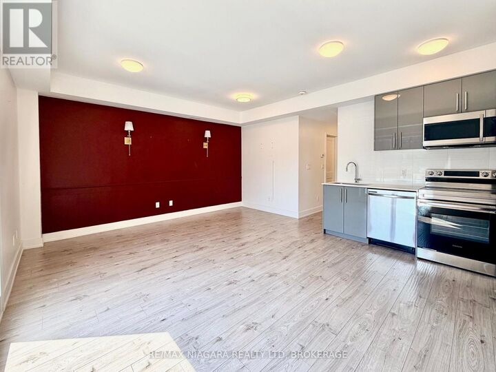 Property Photo:  6065 McLeod Road  ON L2G 0Z7 