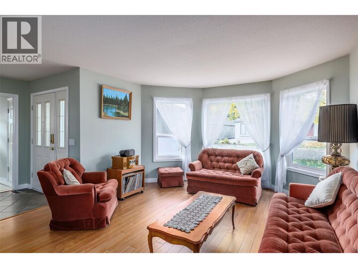 Property Photo: 615 Glenmeadows Road 13 BC V1V 1N9