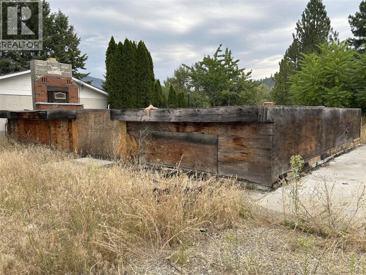 7346 Donaldson Drive — photo 1