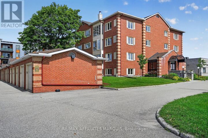 Property Photo:  10 Armstrong Drive 106  ON K7A 5H8 