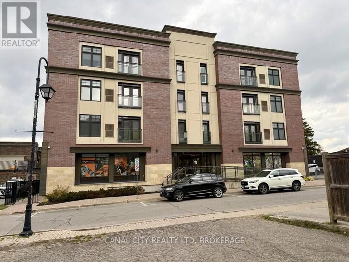 10 Albert Street East 304 — photo 1