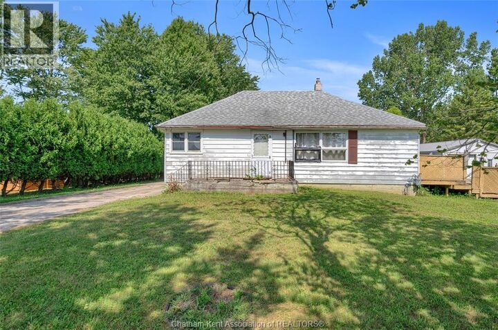 Property Photo:  797 McNaughton Avenue East  ON N0P 2L0 