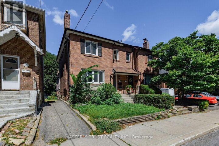 Property Photo:  140 Davisville Avenue Bsmt  ON M4S 1E8 