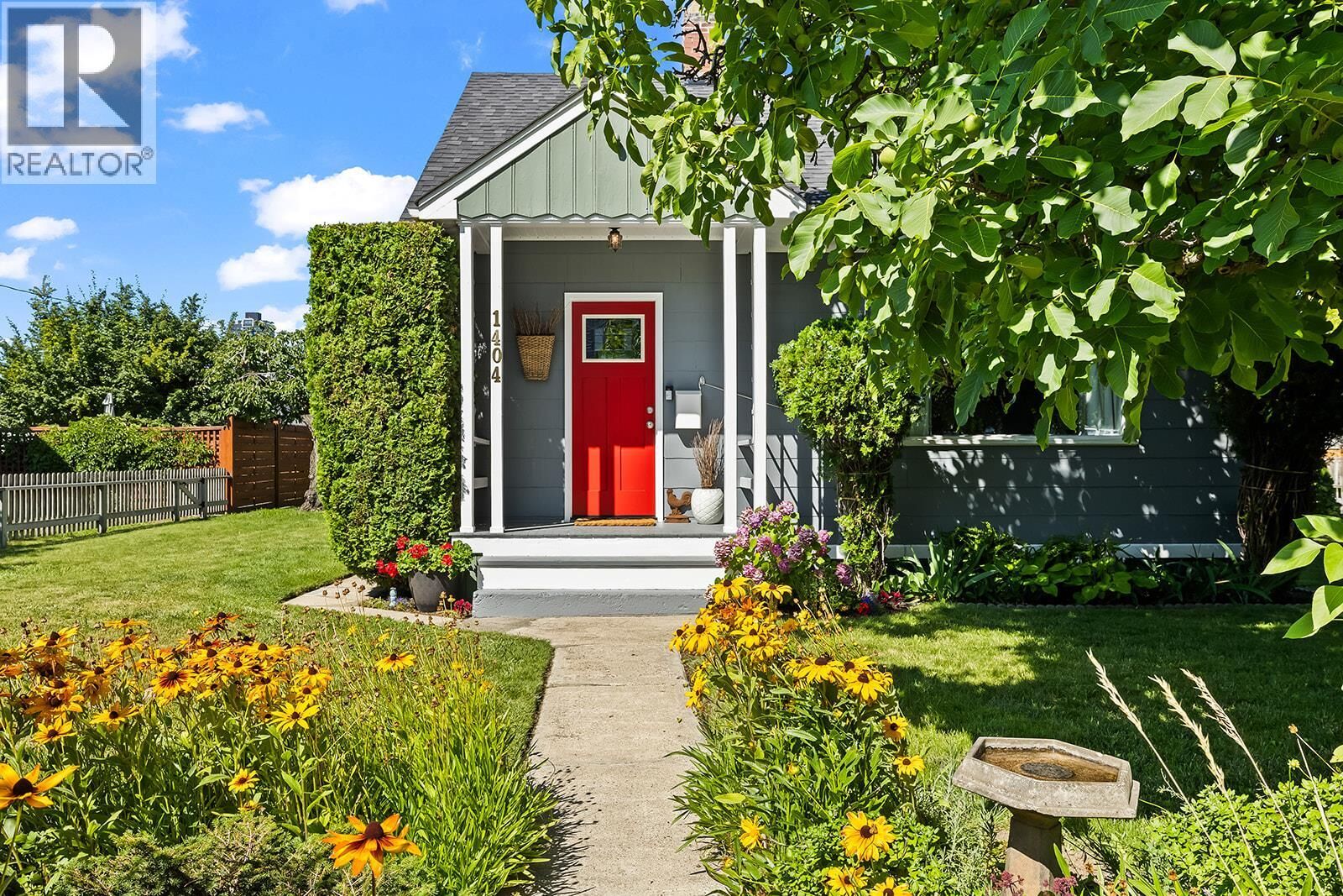 Property Photo: 1404 Graham Street BC V1Y 3A8