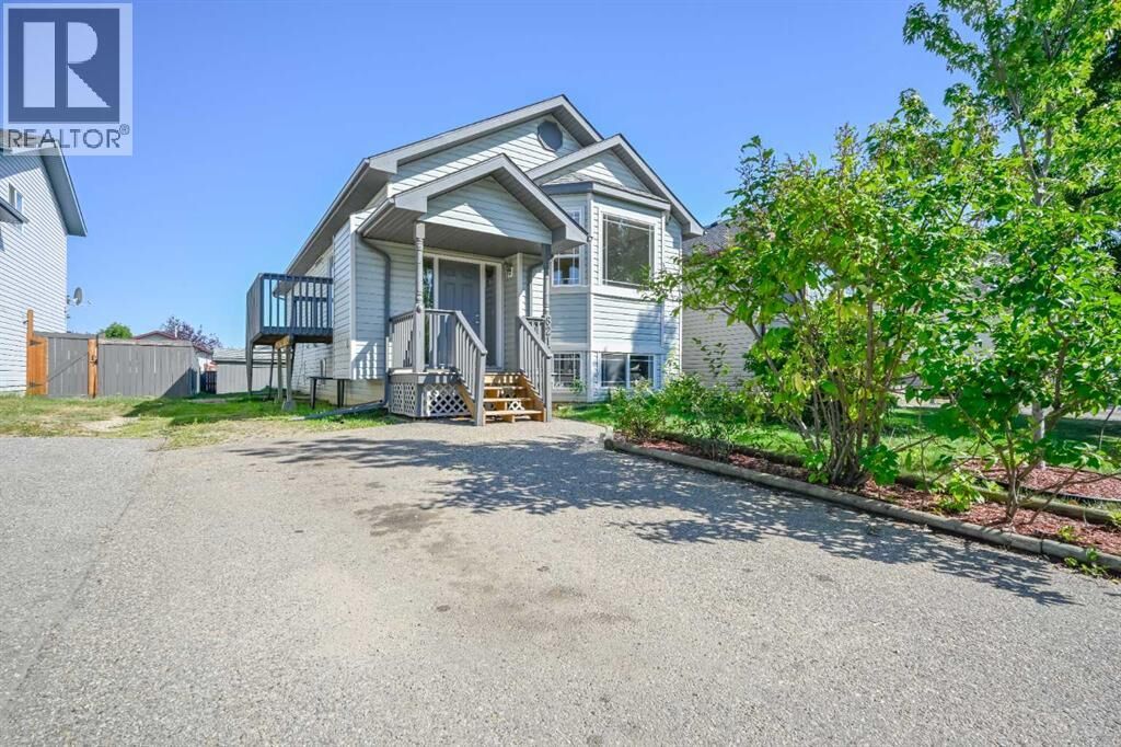 Property Photo: 6217 89 Street AB T8W 2P4