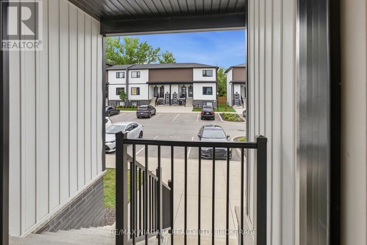 Property Photo: 4263 Fourth Avenue 635 ON L2E 0C2