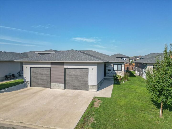 Photo de la propriété:  8 Boschman Bay  MB R7B 4J9 
