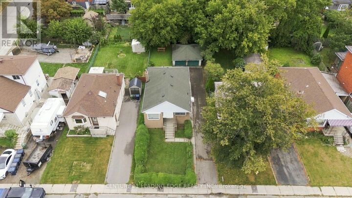 Property Photo: 67 Pitt Avenue ON M1L 2R3
