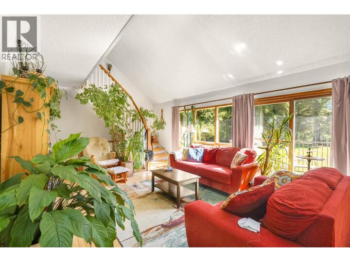 Property Photo:  221 Rainbow Boulevard  BC V8C 2K6 