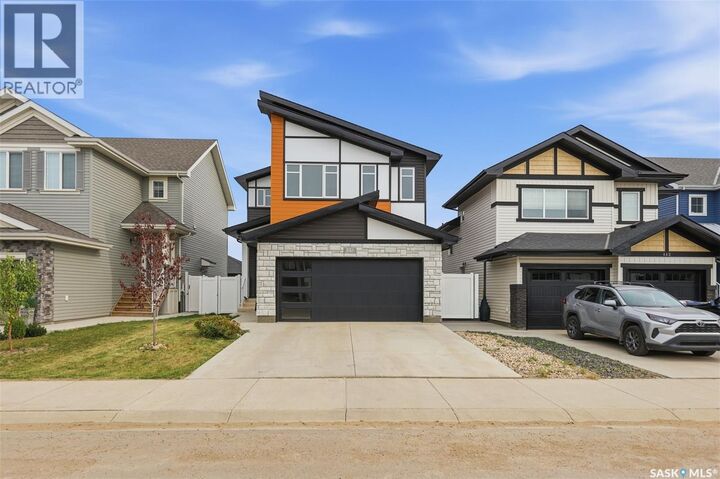 Property Photo:  446 Aniskotaw Way  SK S7V 1M3 