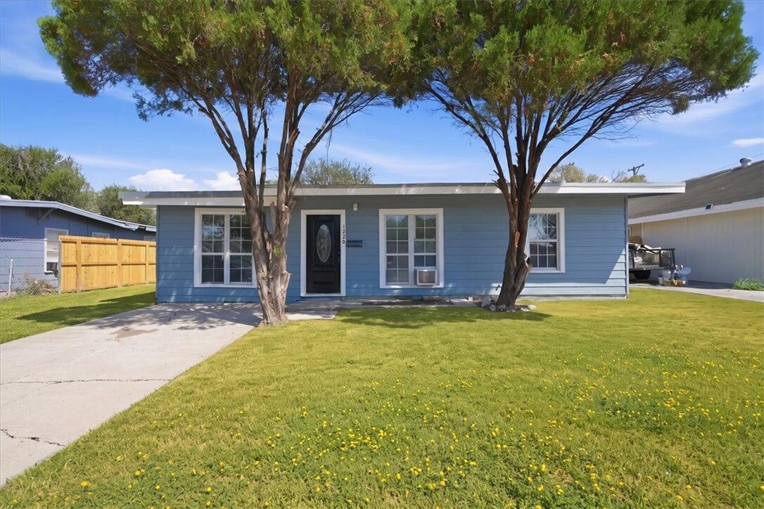 Property Photo:  1226 Bernice Drive  TX 78412 