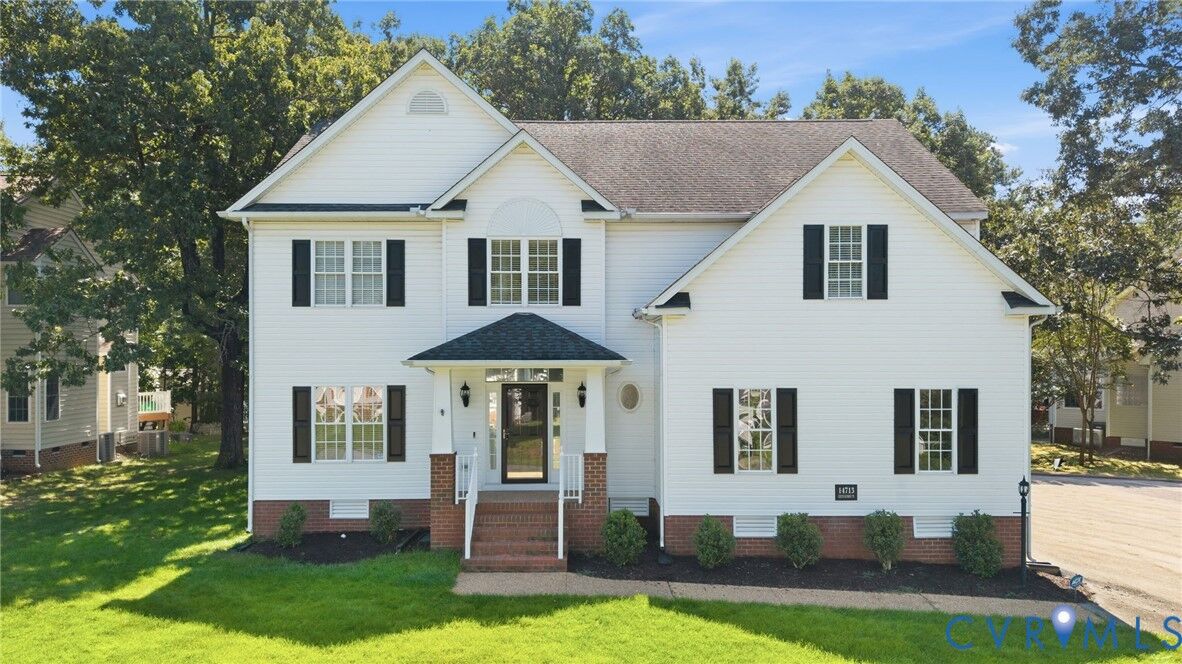 Property Photo:  14713 Green Summit Place  VA 23834 