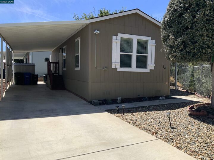 Property Photo: 174 Sunset Way CA 94565