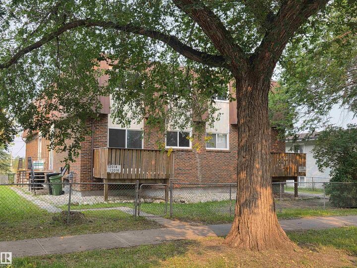 Property Photo: 12014-12018A 69 Street NW AB T5B 1S6