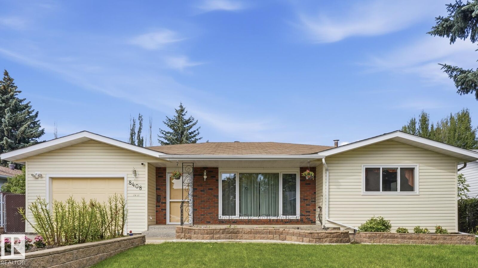 Property Photo: 8408 176 Street NW AB T5T 0M6