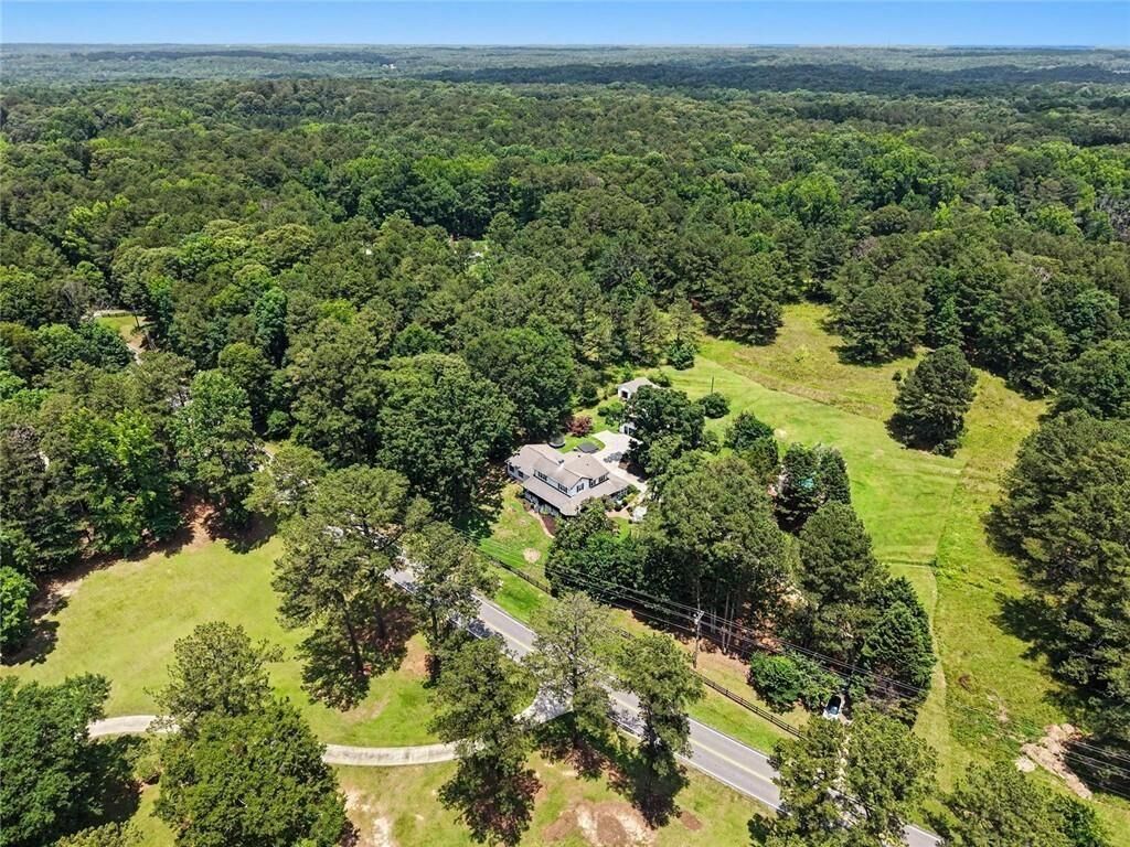 Property Photo:  813 Sandy Creek Road  GA 30214 