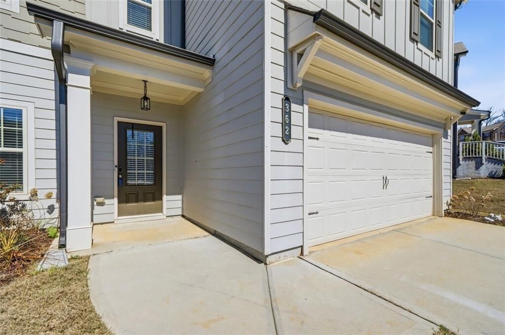 Property Photo:  362 Auburn Crossing Drive  GA 30011 