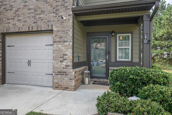 Property Photo:  270 Skipjack Court  GA 30016 