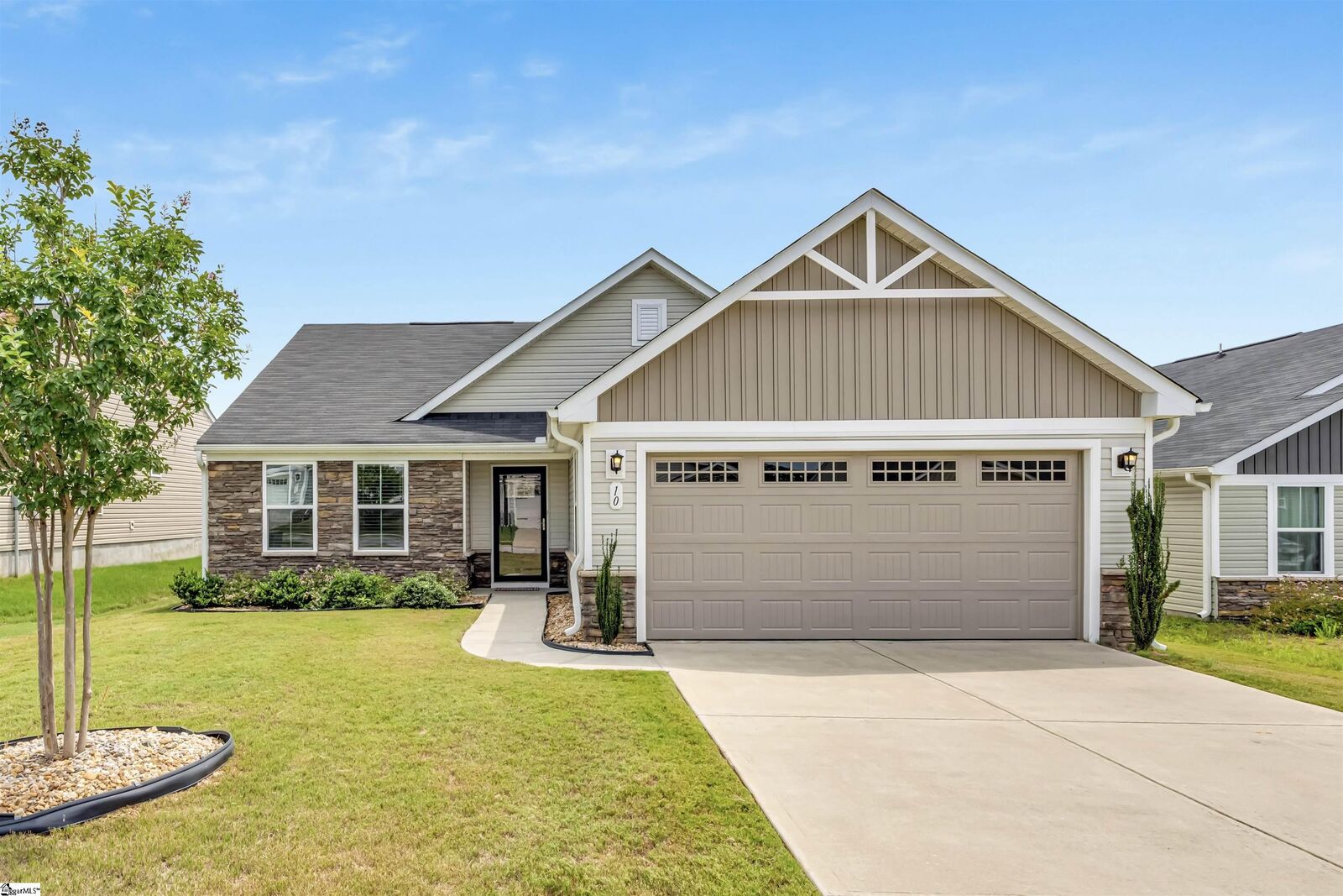 Property Photo: 10 Tippetts Court SC 29673