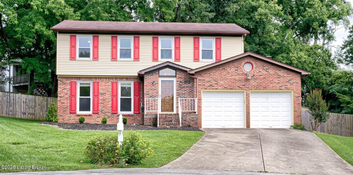 Property Photo: 4517 Amerivan Ct KY 40299