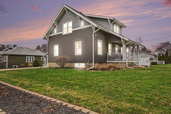 Property Photo:  901 N Campbell Street  IN 46385 
